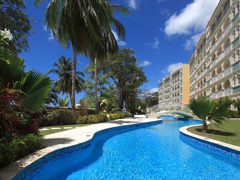 post_Hot-Returns_Sapphire Beach1